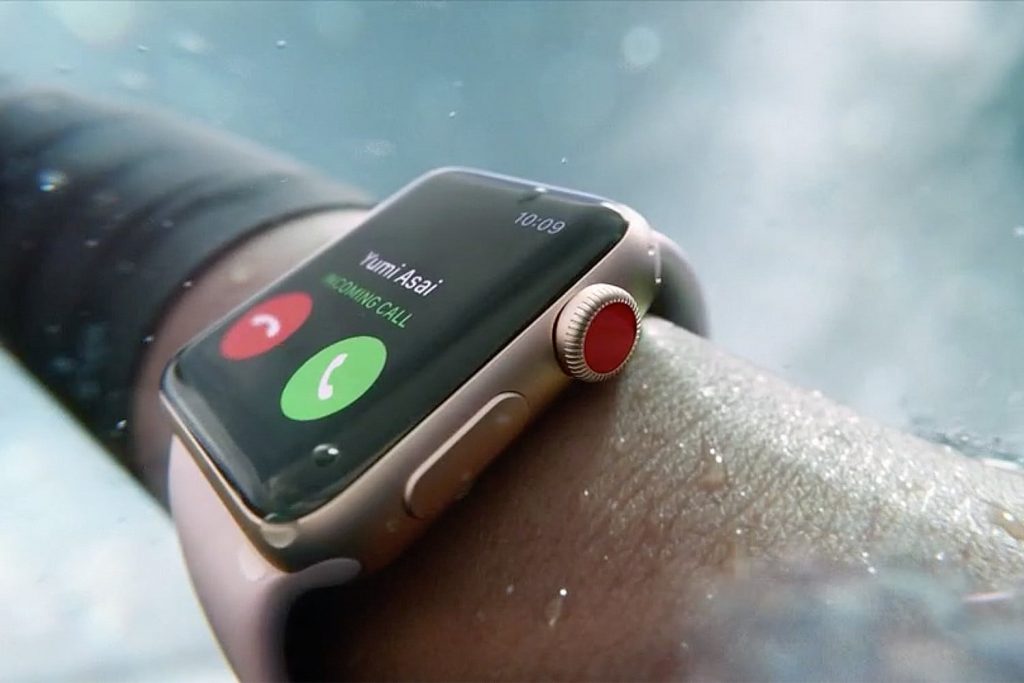 Are Apple Watches Waterproof? related image