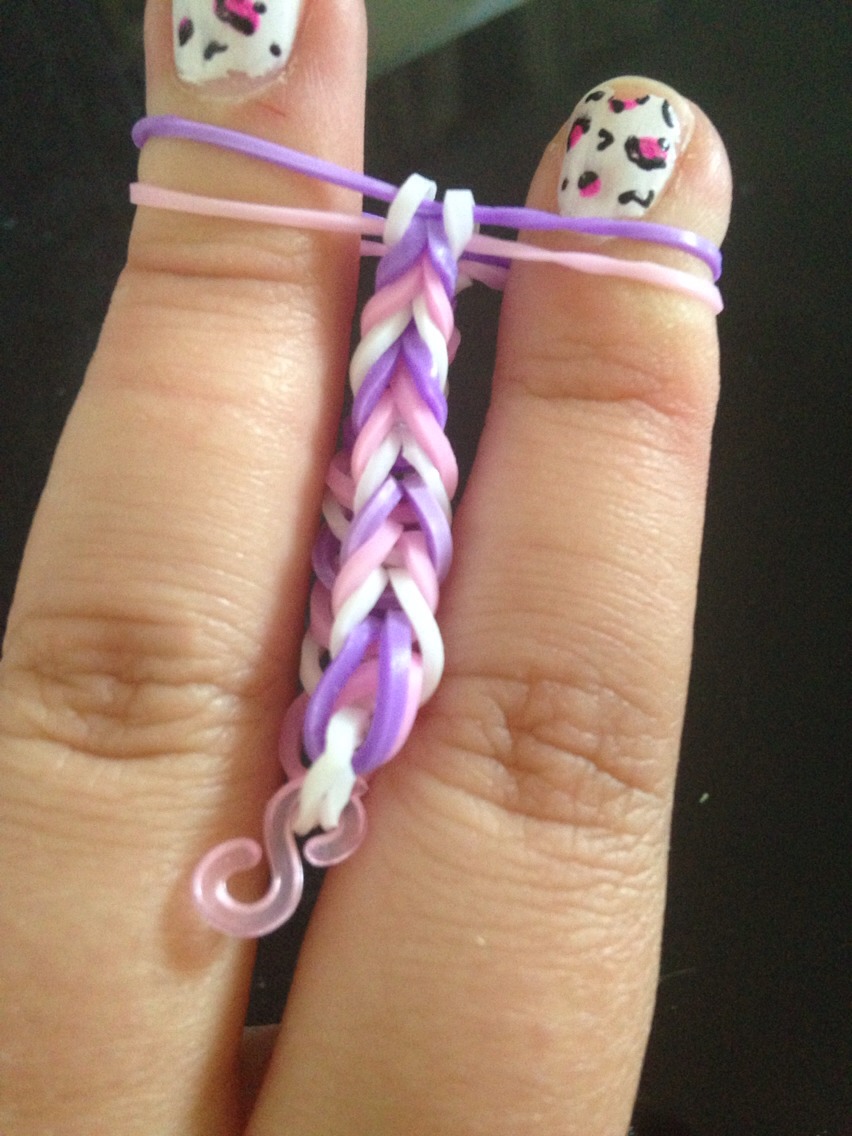 How to Make Loom Bracelets with Loom? related image