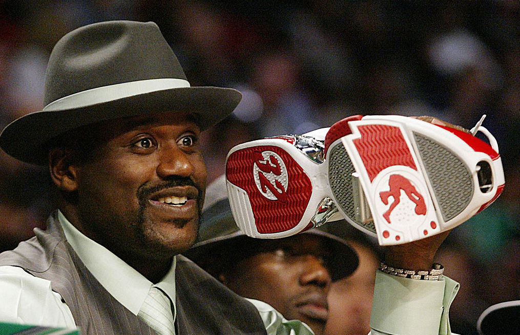What Size Shoe Does Shaq Wear​? - What Size Shoe Does Shaq Wear?- The Shocking Truth